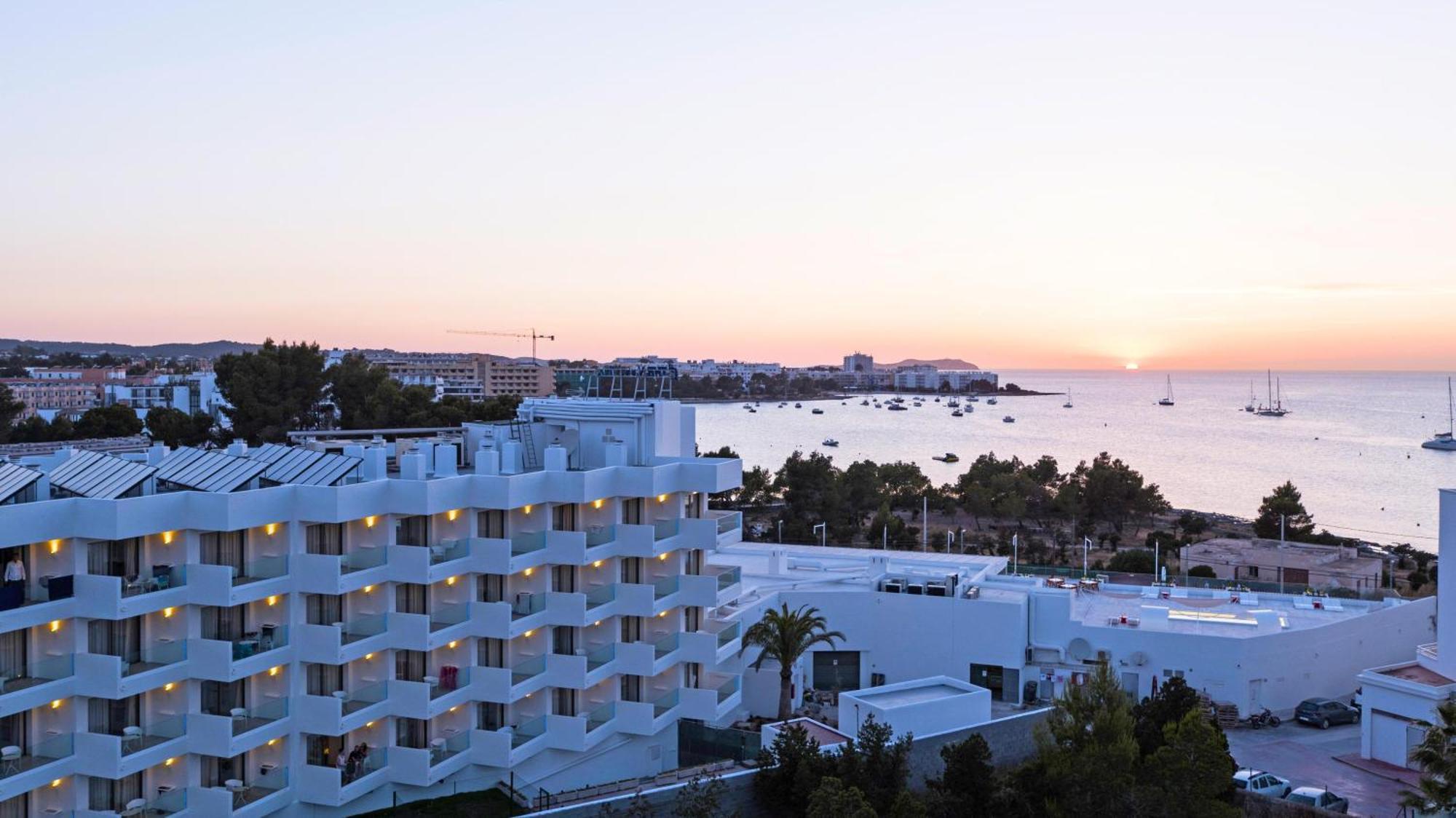 Hotel Thb Naeco Ibiza - Adults Only Sant Antoni de Portmany Esterno foto
